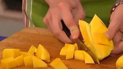 рис на кокосовом молоке с манго и ананасом