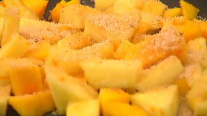 рис на кокосовом молоке с манго и ананасом