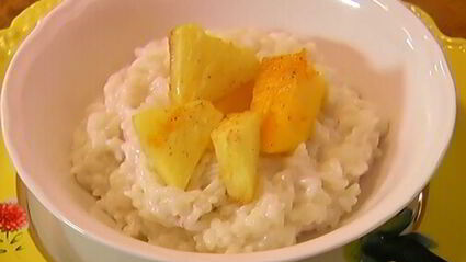 рис на кокосовом молоке с манго и ананасом