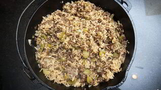 Рис с фаршем и овощами