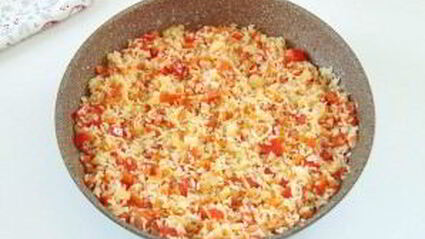 рис с горохом и сладким перцем