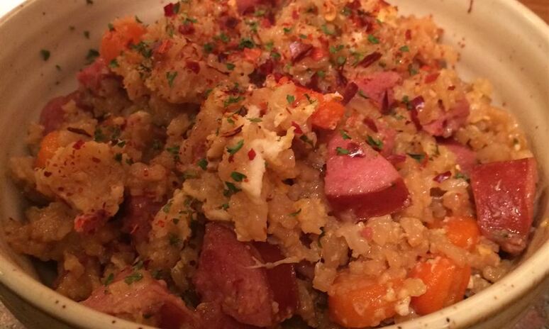 Рецепт рис с капустой и колбасой