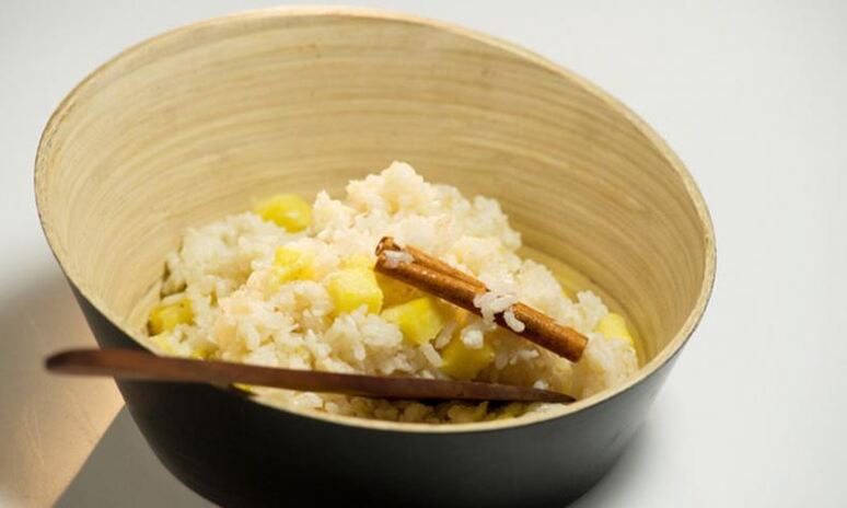 Рецепт рис с кокосом и ананасом