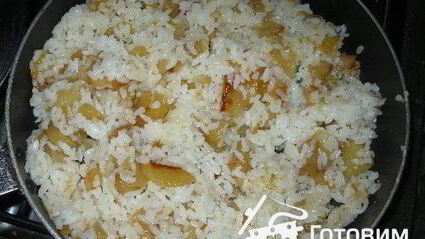рис с яблоками