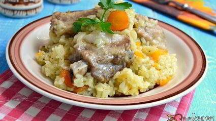 рис со свиными ребрышками в мультиварке