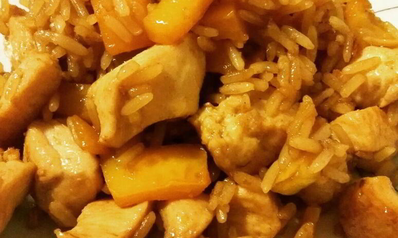 Рецепт тяхан тори — жареный рис с курицей