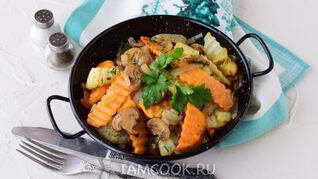 Жареная картошка с грибами и луком