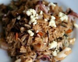 Жаренный рис с морепродуктами и горганзолой