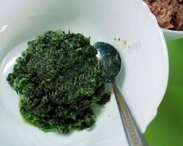 долма в виноградных листьях