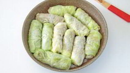 голубцы из молодой капусты с фаршем и чечевицей