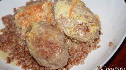 ленивые голубцы томленые в сметане в чугунке