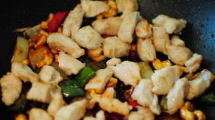 гречневая лапша с курицей и овощами