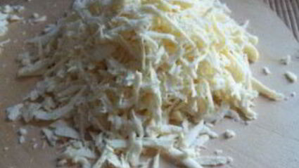 грибы под сыром в духовке