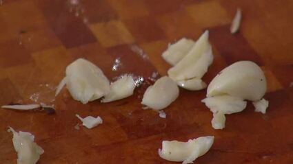 грибы, запеченные в красном вине