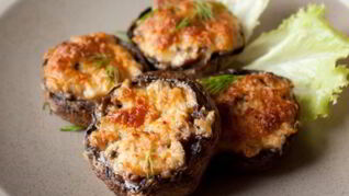 Шампиньоны с плавленым сыром