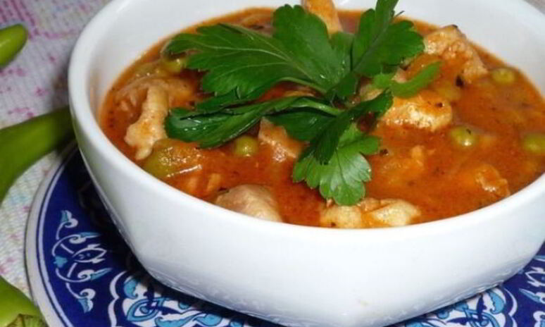 Рецепт гуляш из курицы с подливкой