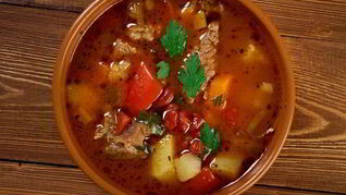 Суп-гуляш со свининой