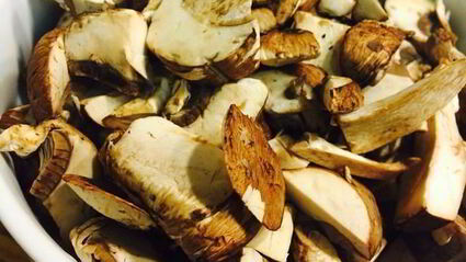 картофельное пюре с грибами и зеленью