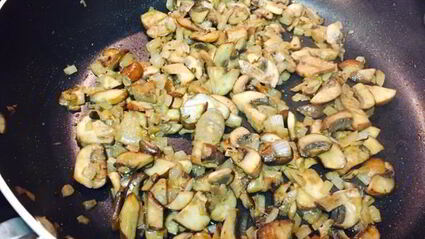 картофельное пюре с грибами и зеленью