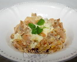 Картофельное пюре с жареными шампиньонами