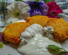 Диетические морковные котлеты