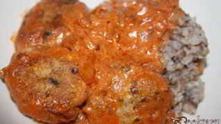 Индюшиные котлетки со вкусной подливой