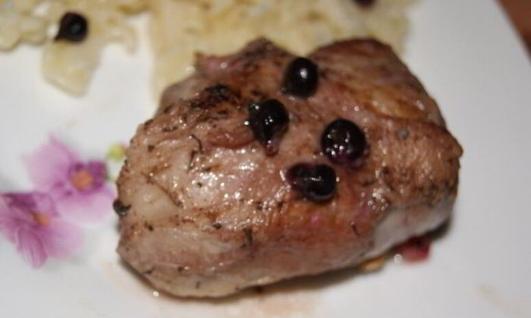 Рецепт котлета дарницкая с соусом из смородины