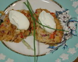 Котлетки из фасоли со сладким перцем и чили