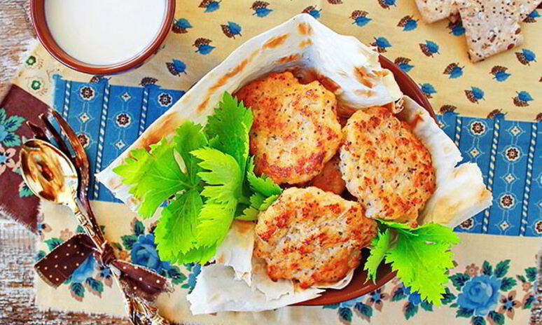 Рецепт котлетки из индейки с маком