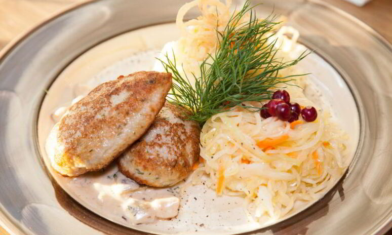 Рецепт куриные котлеты с пюре и грибным соусом