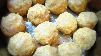 паровые пшенные котлеты с отрубями и курицей