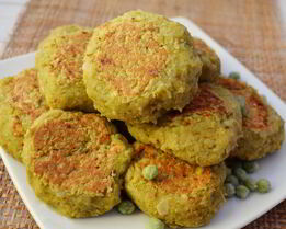 Постные гороховые котлеты