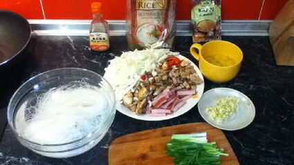 лапша по-сингапурски