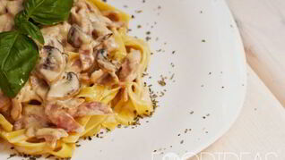 Лапша с белыми грибами