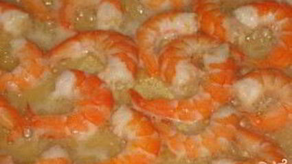 лапша с креветками и овощами