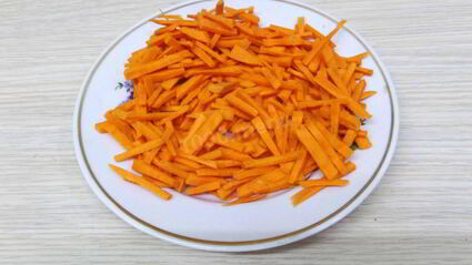 лапша вок с говядиной и овощами