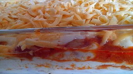 лазанья с куриным рагу