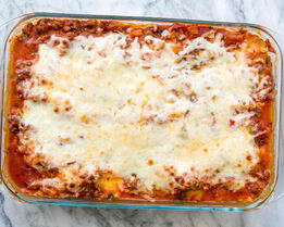 Лазанья с томатным соусом