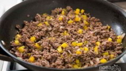 лазанья с томатным соусом