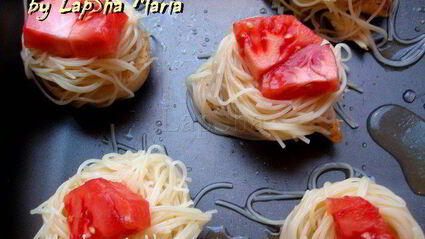 гнезда из спагетти с куриным филе