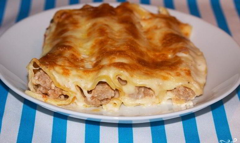 Рецепт каннеллони с фаршем под соусом бешамель