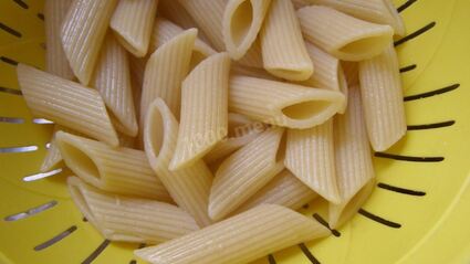 макароны с креветками в сливочном соусе