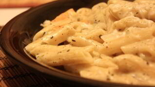 Макароны с соусом бешамель