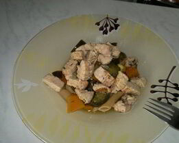 Паста с баклажаном, тыквой и индейкой