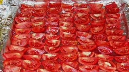 паста с чесноком и сальсой из сушеных томатов