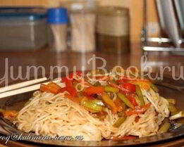 Паста с чесноком и устричным соусом