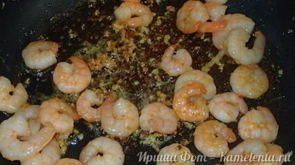 паста с креветками и цукини