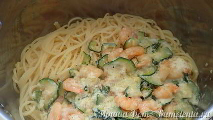 паста с креветками и цукини