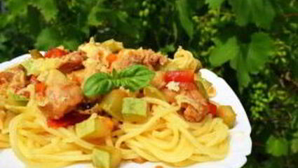 паста с курицей и соусом песто