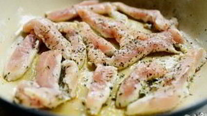 паста с курицей и томатами